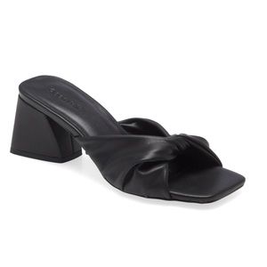 NWB Open Edit Cora Heel sandal in black. Size 8